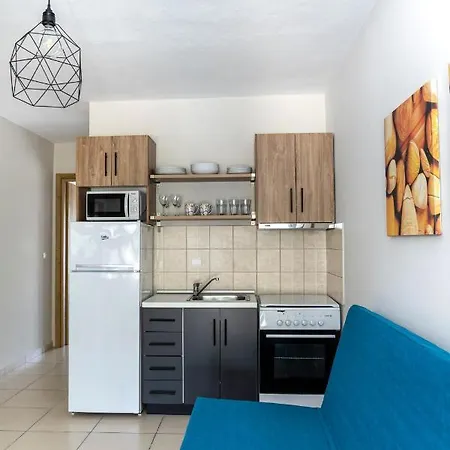Sk Suites Thassos * Скала-Потамиас